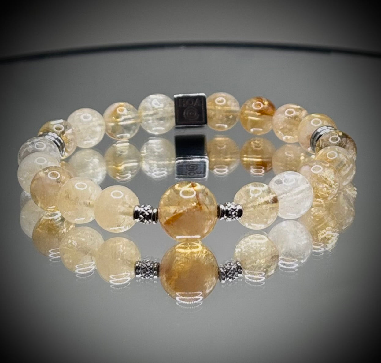 Гривна HOA „Цитрин“ от естествени камъни, ръчно изработена. Висок клас цитрин в светъл и енергичен дизайн.